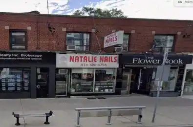 1731 Bayview Avenue Unit# 2 Toronto C11 Ontario M4G 3C1