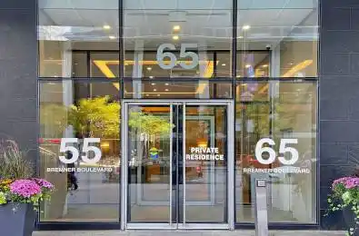 55 Bremner Boulevard Unit# 2001 Toronto C01 Ontario M5J 0A6