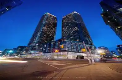 3 Concord Cityplace Way Unit# 6908 Toronto C01 Ontario M5V 0X4