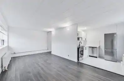 325 Sammon Avenue Unit# 301 Toronto E03 Ontario M4J 2A1