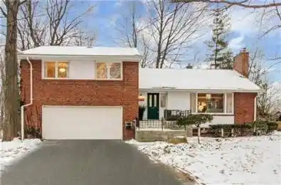 1445 Ryan Place Mississauga Ontario L5C 1J7