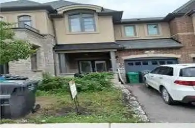 3 Gammon Crescent Brampton Ontario L6R 0V8