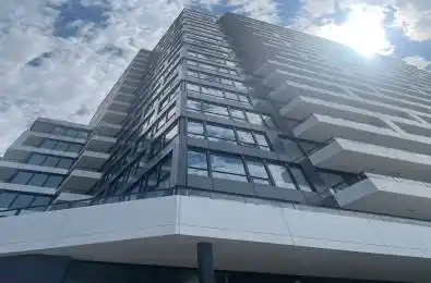 38 Water Walk Drive Unit# 921 Markham Ontario L3R 6M8