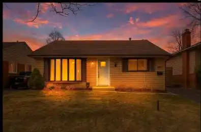 608 Thornwood Avenue Burlington Ontario L7N 3B8