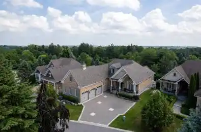 40 Country Club Drive King Ontario L7B 1M5