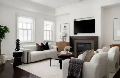 22 Birch Avenue Unit# Th D Toronto C02 Ontario M4V 1C8