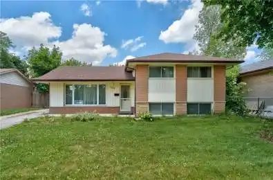 1203 SIXTH Line Oakville Ontario L6H 1W8