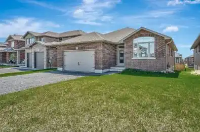 15 Andrew Crescent Quinte West Ontario K8V 0K1