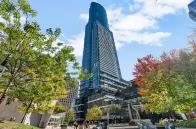 384 Yonge Street Unit# 65 Toronto C01 Ontario M5B 1S8