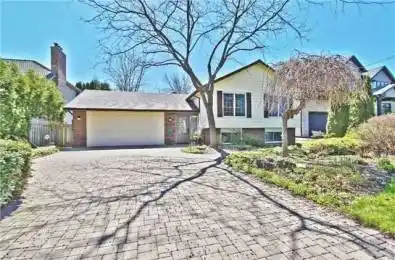 208 Pine Cove Road Burlington Ontario L7N 1W2