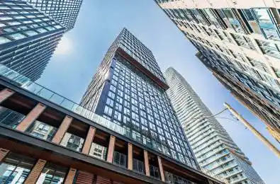 82 Dalhousie Street Unit# 3001 Toronto C08 Ontario M5B 1Y7