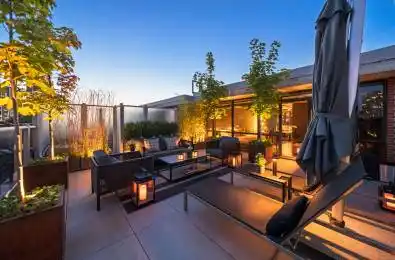 62 Niagara Street Unit# 519 Toronto C01 Ontario M5V 1C5