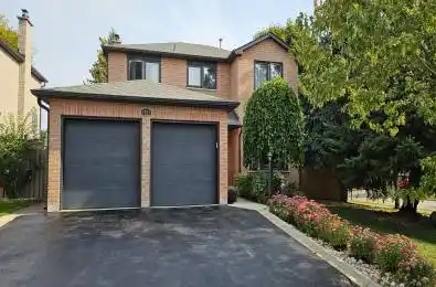 1517 Queensbury Crescent Oakville Ontario L6H 4G6