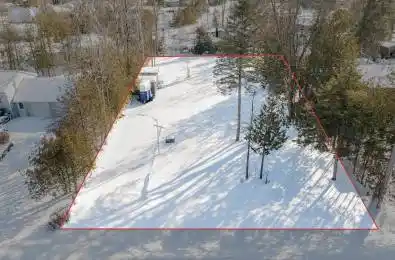 197 Kennedy Avenue Oro-Medonte Ontario L0L 1T0