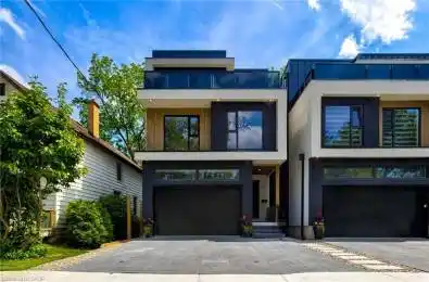 93 Oak Street Cambridge Ontario N1R 4L3