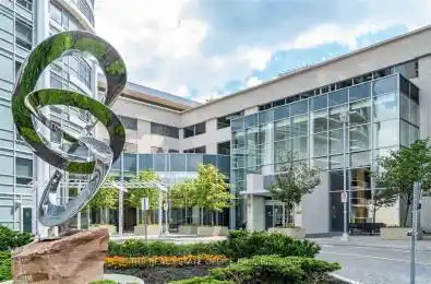 135 Village Green Square Unit# 221 Toronto E07 Ontario M1S 0G4