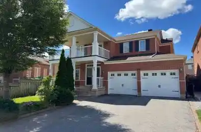 26 Belgrave Square Markham Ontario L6C 2T7