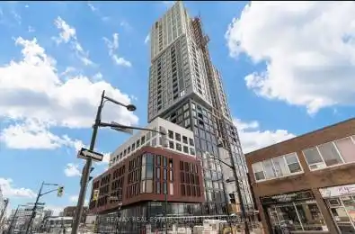 39 Mary St Street Unit# 2001 Barrie Ontario L4N 1S9