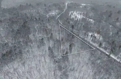 0- S1 Ravenscliffe Road Huntsville Ontario P1H 2J2