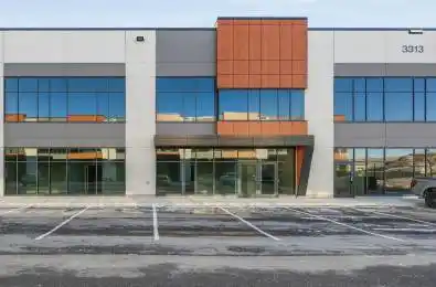 3313 Superior Court Unit# B102 Oakville Ontario L6L 0C4