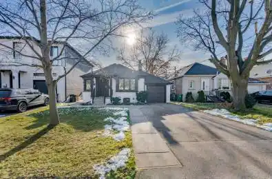 131 Meadowvale Drive Unit# Lower Toronto W07 Ontario M8Z 3K2