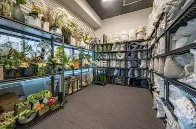 125 Don Hillock Drive Unit# 16 Aurora Ontario L4G 0H8