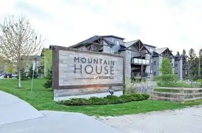 18 Beckwith Lane Unit# 105 Blue Mountains Ontario L9Y 3B6