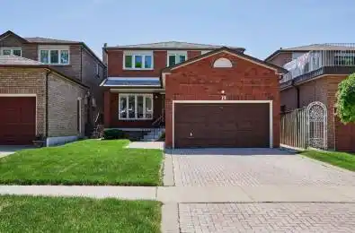 19 Coverdale Crescent Toronto E05 Ontario M1V 2S6