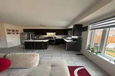 2300 Grainger Loop Innisfil Ontario L9S 0M9