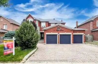 31 Eyer Drive Markham Ontario L6C 1T8