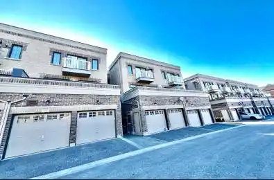 35 Jaffna Lane Markham Ontario L6C 0X7