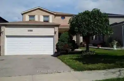 1537 Cuthbert Avenue Mississauga Ontario L5M 3R6