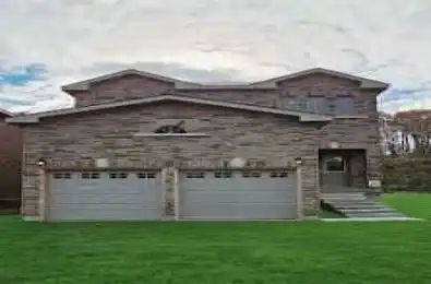 11 Revol Road Penetanguishene Ontario L9M 0W8