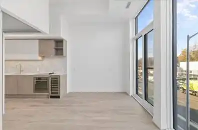 2020 Bathurst Street Unit# 219 Toronto C03 Ontario M5P 3L1