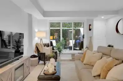 66 Long Branch Avenue Unit# 13 Toronto W06 Ontario M8W 3J4