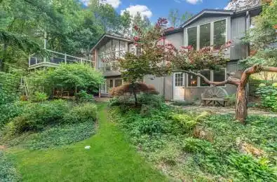 937 Montgomery Drive Hamilton Ontario L9G 3H6