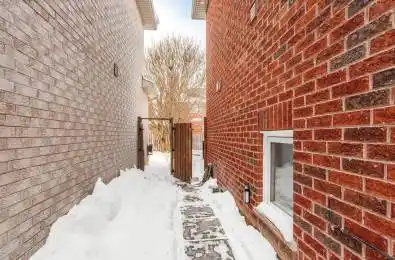 1075 Gorham Way Milton Ontario L9T 6N7