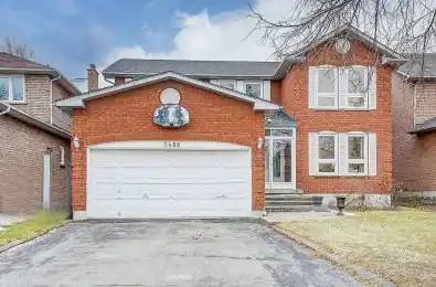 3488 Africa Crescent Mississauga Ontario L5B 3V4