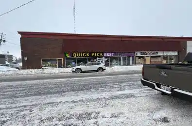 11-13 CHAMBERS Street Smiths Falls Ontario K7A 2Y2