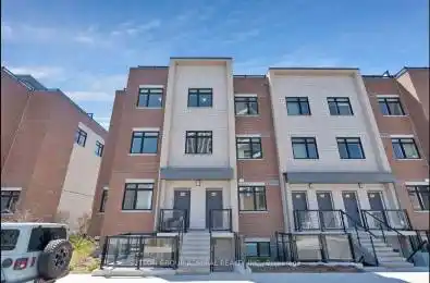 1085 Douglas Mccurdy Common Unit# 212 Mississauga Ontario L5G 0C6