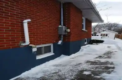 593 Ridgeway Avenue Oshawa Ontario L1J 2W3