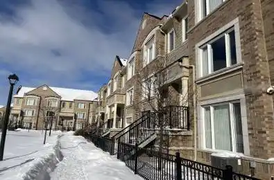 3135 Boxford Crescent Unit# 9 Mississauga Ontario L5M 0X1