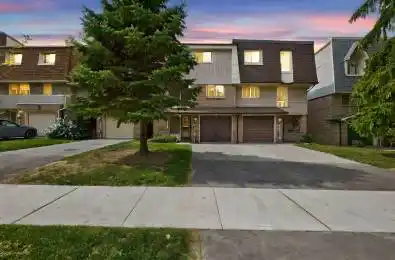 100 Poplar Crescent Aurora Ontario L4G 3L3