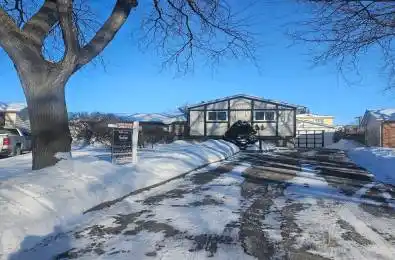 998 Cardinal Court Oshawa Ontario L1G 6Y4