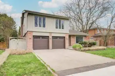 17 Bramble Drive Toronto C13 Ontario M3B 2E9