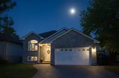 1143 Frederica Avenue Windsor Ontario N8P 1V9