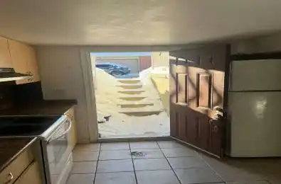 280 Cornelius Parkway Unit# LOWER Toronto W05 Ontario M3K 1T8