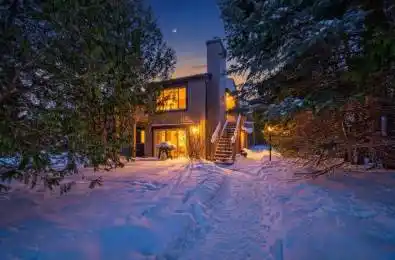 23 DAWSON Drive Unit# 113 Collingwood Ontario L9Y 5B4