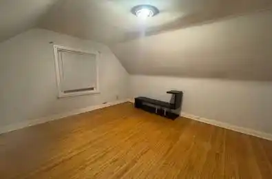 127 Sheppard Avenue Unit# Top Floor Toronto C07 Ontario M2N 1M7