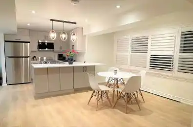 2 Kilbarry Court Unit# Lower Richmond Hill Ontario L4C 6M8